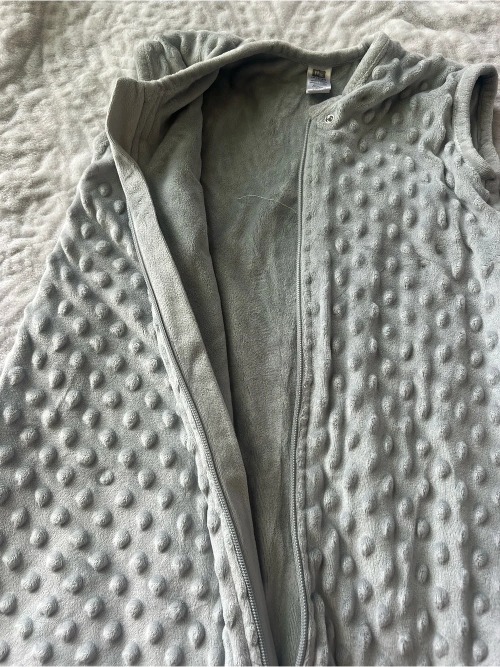 HB Soft Textured Sleeveless Baby Sleep Sack - Light Gray | Size 12-18 Month